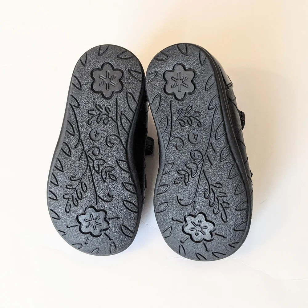Baby Girls Stylish Black Dress Shoes with Shiny Heart and Bow Design